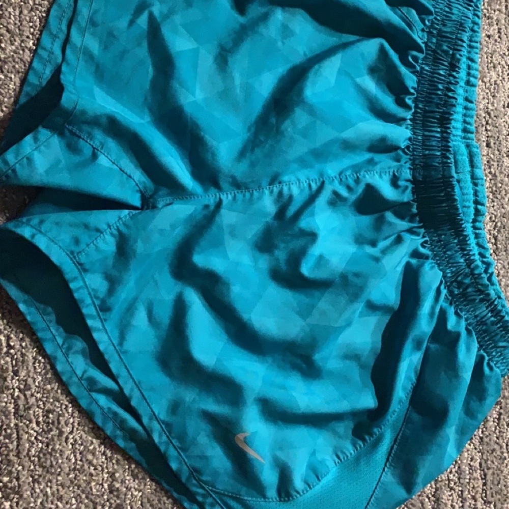 Worn once nike shorts
